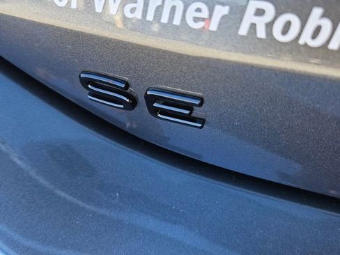 New 2026 Volkswagen Tiguan SE R-Line image 11