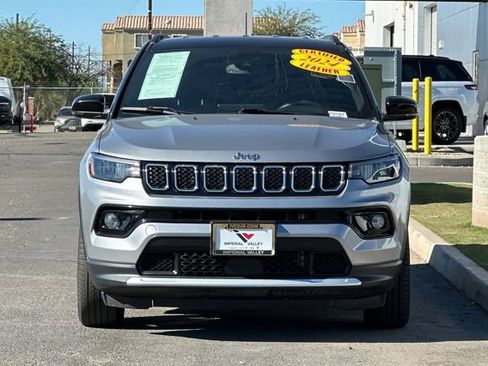 Certified 2024 Jeep Compass Limited image 12