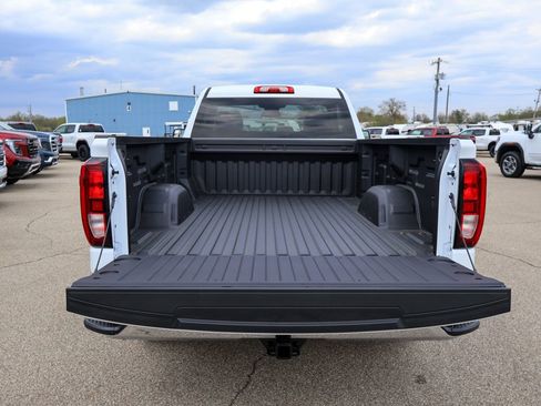 New 2026 GMC Sierra 1500 Pro image 5