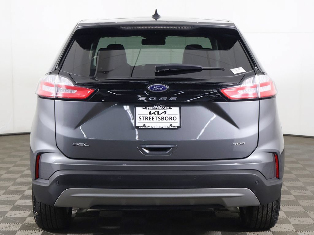 Used 2024 Ford Edge SEL AWD/4WD image 12