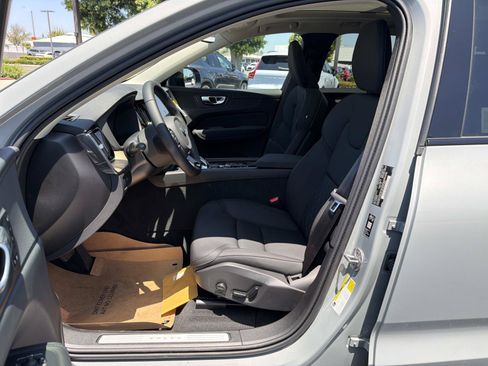 New 2026 Volvo XC60 B5 Core AWD/4WD image 13