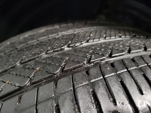 Used 2024 Honda Pilot Touring image 11