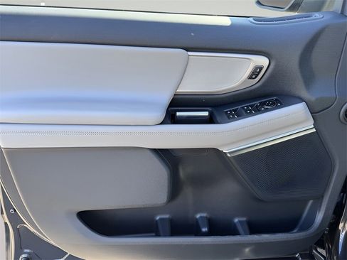 New 2026 Ford Expedition Max Active image 29