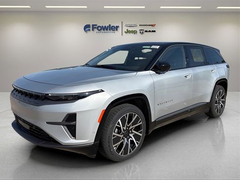 New 2025 Jeep Wagoneer S Limited image 1