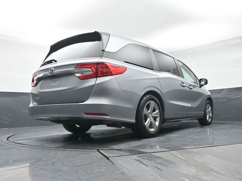 Used 2018 Honda Odyssey EX-L image 37