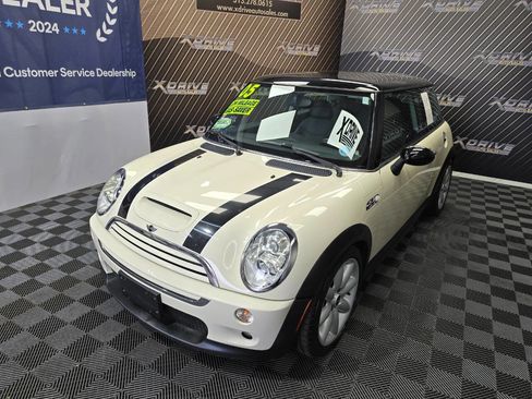 Used 2005 MINI Cooper S image 2