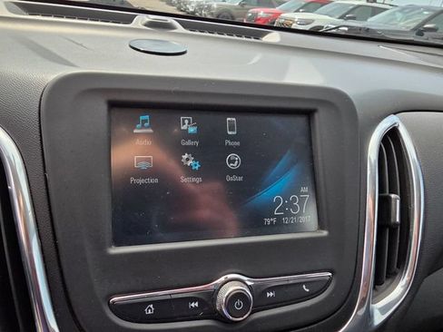 Used 2018 Chevrolet Equinox LT AWD/4WD image 18