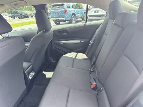 Used 2024 Toyota Corolla LE image 23