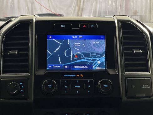 Used 2020 Ford F150 XLT w/ Equipment Group 302A Luxury image 18