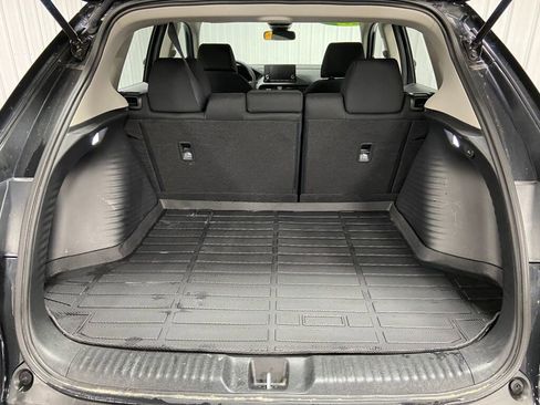 Used 2025 Honda HR-V LX image 11