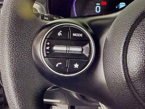 Used 2025 Kia Soul LX w/ LX Technology Package image 14