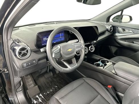 Used 2024 Chevrolet Blazer EV LT AWD/4WD image 19
