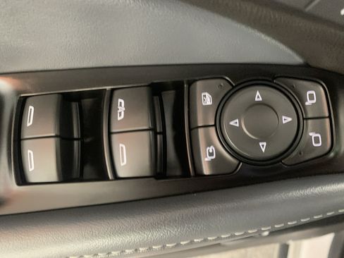 Used 2023 Buick Enclave Premium FWD image 29