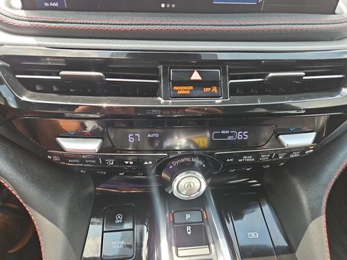 Used 2025 Acura MDX A-Spec AWD/4WD image 40