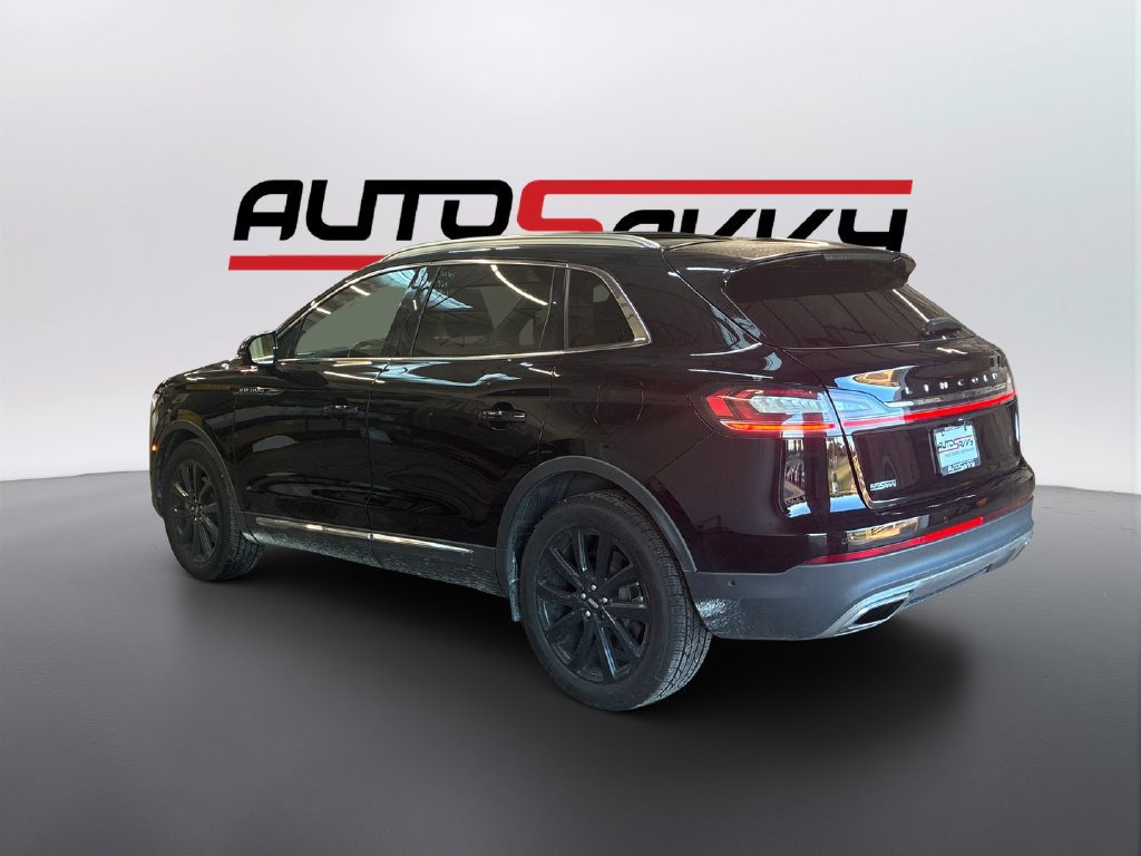 Used 2023 Lincoln Nautilus Reserve w/ Equipment Group 201A AWD/4WD image 7