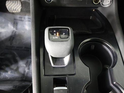 Used 2023 Nissan Rogue SV image 42