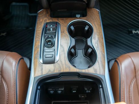 Used 2020 Acura MDX SH-AWD w/ Advance Package image 30