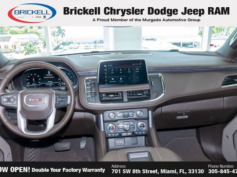 Used 2024 GMC Yukon XL SLT RWD image 19