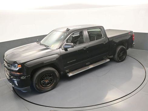 Used 2018 Chevrolet Silverado 1500 LT w/ All Star Edition AWD/4WD image 41