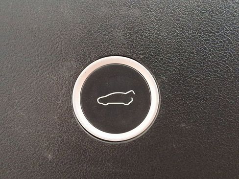 Used 2016 Tesla Model X P90D image 27