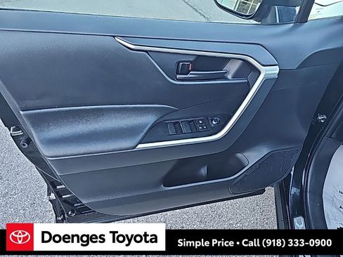 Used 2025 Toyota RAV4 LE image 12