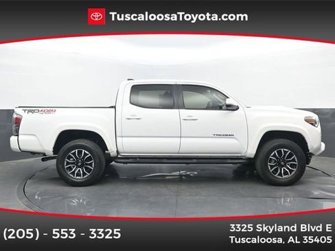 Used 2021 Toyota Tacoma TRD Sport w/ Technology Package AWD/4WD image 1