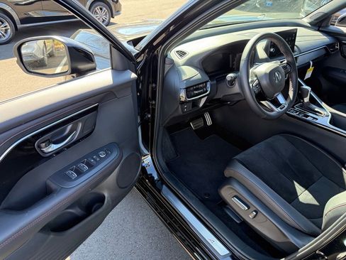 Certified 2025 Acura ADX A-Spec image 14