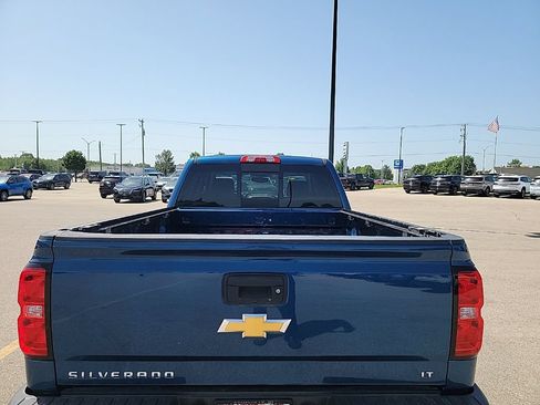 Used 2018 Chevrolet Silverado 1500 LT w/ All Star Edition AWD/4WD image 12