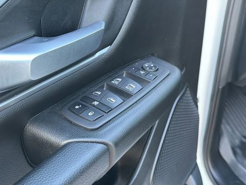 Used 2023 RAM 1500 Big Horn AWD/4WD image 12