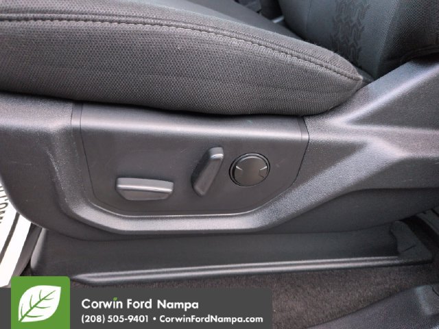 Used 2020 Ford F150 XLT w/ Equipment Group 302A Luxury AWD/4WD image 12