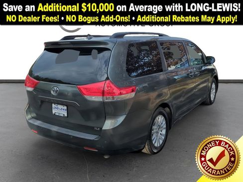 Used 2013 Toyota Sienna XLE image 7