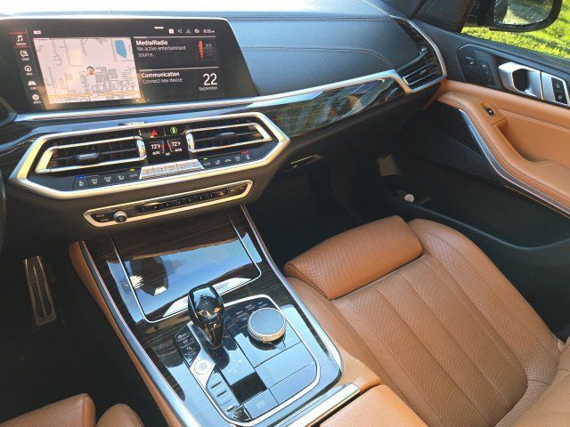 Used 2020 BMW X5 sDrive40i w/ M Sport Package RWD image 15