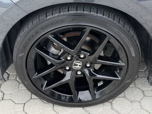 Used 2024 Honda Civic Sport image 17