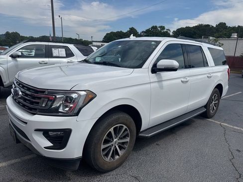 Used 2018 Ford Expedition Max XLT w/ Equipment Group 202A AWD/4WD image 1