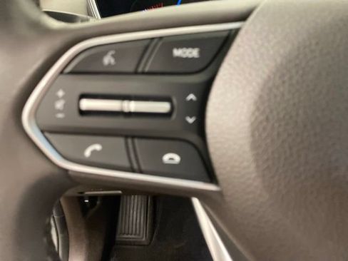 Used 2020 Hyundai Santa Fe Limited AWD/4WD image 18