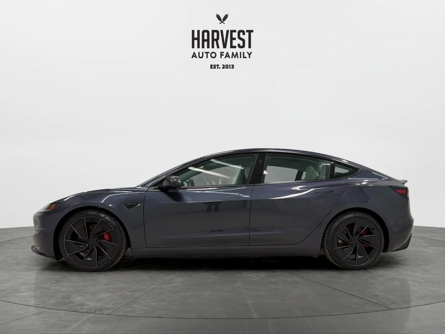 Used 2024 Tesla Model 3 Performance AWD/4WD image 2