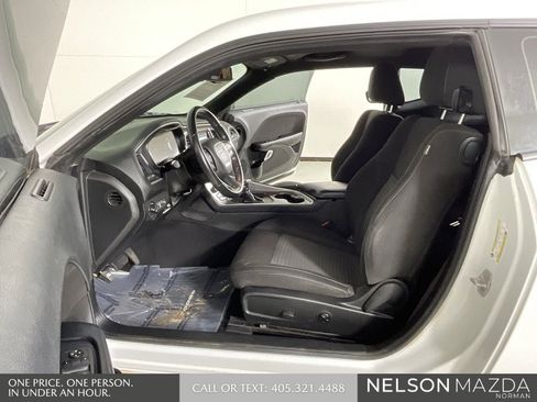 Used 2021 Dodge Challenger SXT w/ Blacktop Package image 12