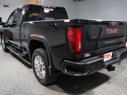 Used 2022 GMC Sierra 2500 Denali w/ Technology Package image 9