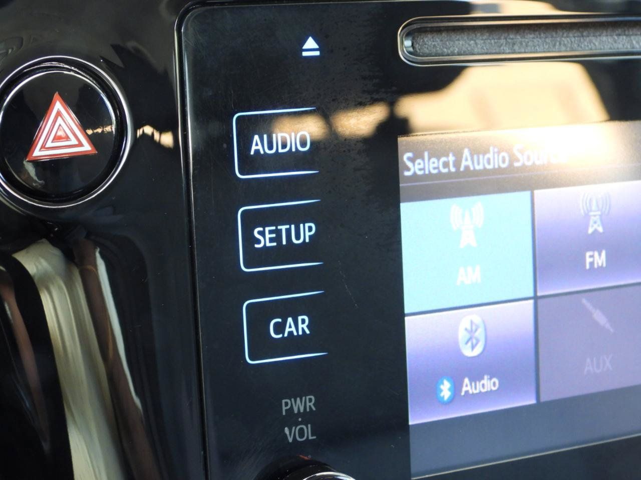 Used 2019 Toyota Corolla LE FWD image 48