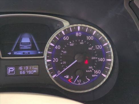 Used 2013 INFINITI JX35 FWD w/ Premium Pkg image 9