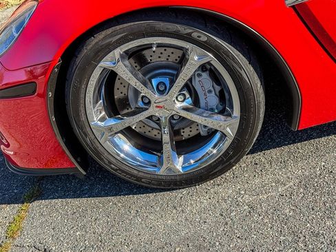 Used 2011 Chevrolet Corvette Grand Sport w/ Preferred Equipment Group RWD image 22