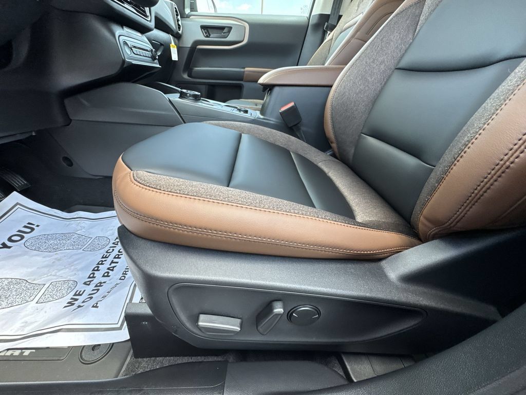 New 2026 Ford Bronco Sport Outer Banks w/ Outer Banks Tech Package+ AWD/4WD image 12
