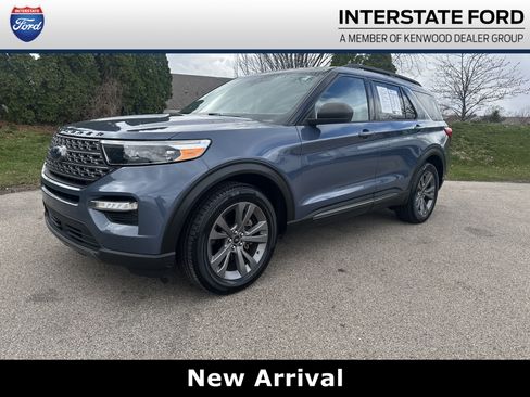 Used 2021 Ford Explorer XLT w/ Equipment Group 202A image 1