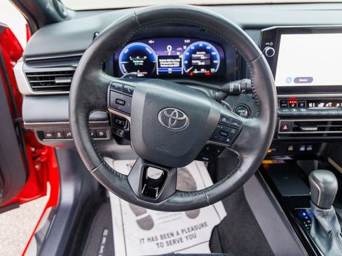 Used 2025 Toyota Camry XSE image 46