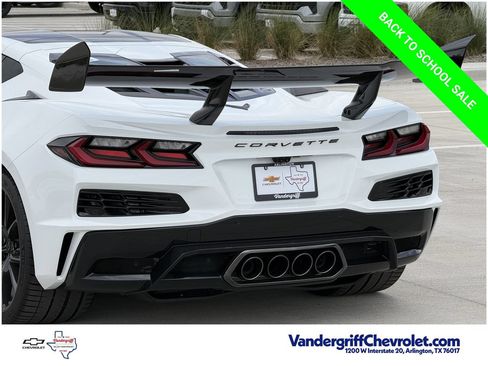New 2027 Chevrolet Corvette ZR1 w/ ZR1 Carbon Fiber Aero Package RWD image 6