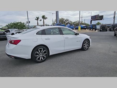 Used 2020 Chevrolet Malibu RS FWD image 34
