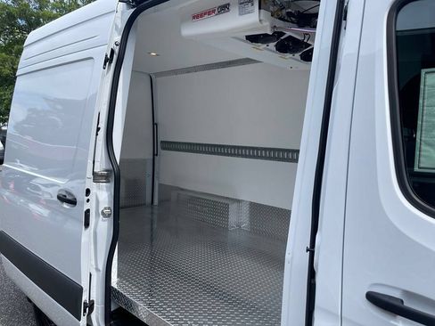 New 2026 Mercedes-Benz Sprinter 2500 image 6