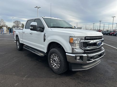 Used 2021 Ford F350 XLT w/ XLT Premium Package image 3