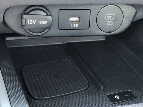 Used 2025 Hyundai Elantra Sport FWD image 20