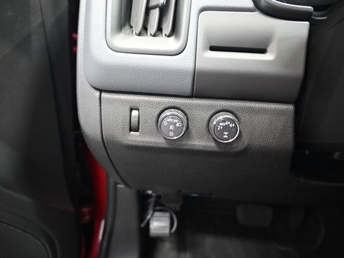 Used 2020 Chevrolet Colorado Z71 AWD/4WD image 25